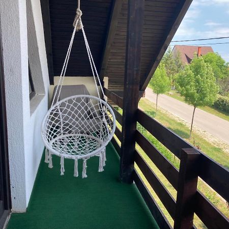 Karadi Apartman Zánka 외부 사진